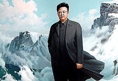 ANYONE looks good in front of a mountain range.
